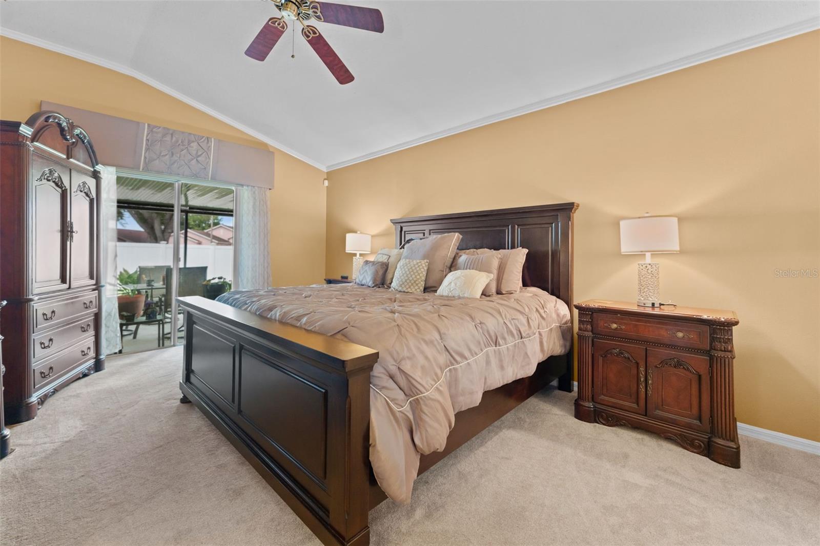 1803 CATTLEMAN DR