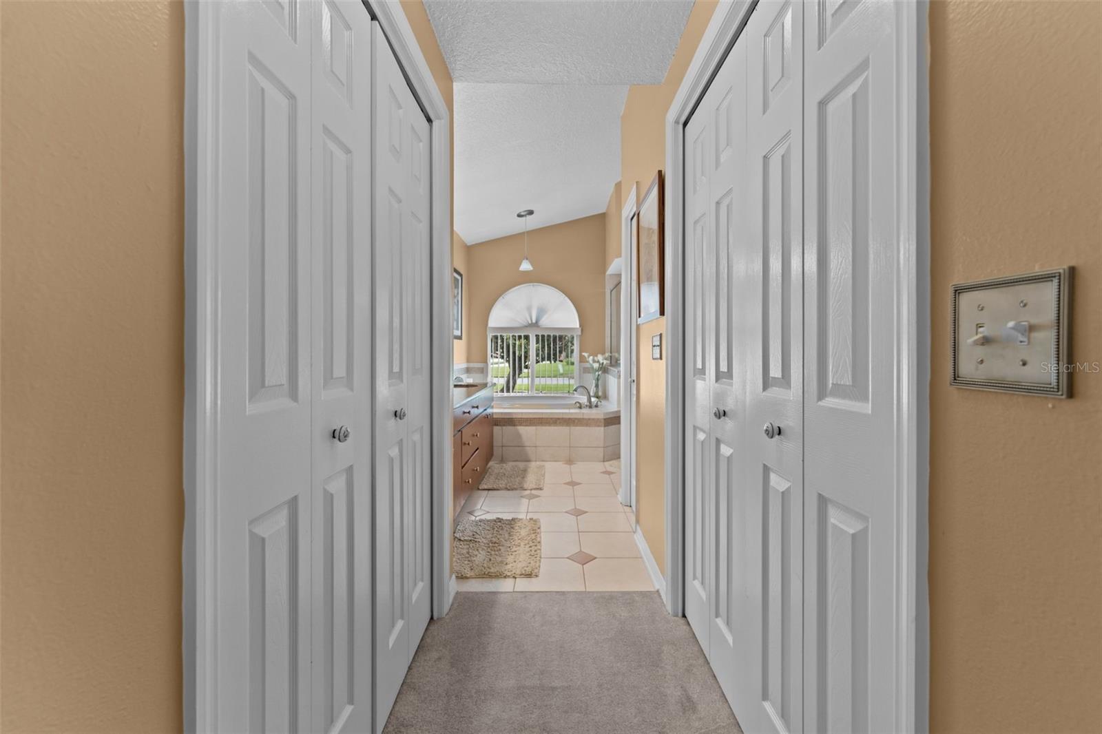 1803 CATTLEMAN DR
