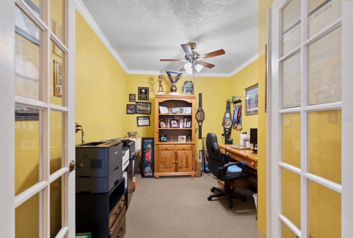 1803 CATTLEMAN DR