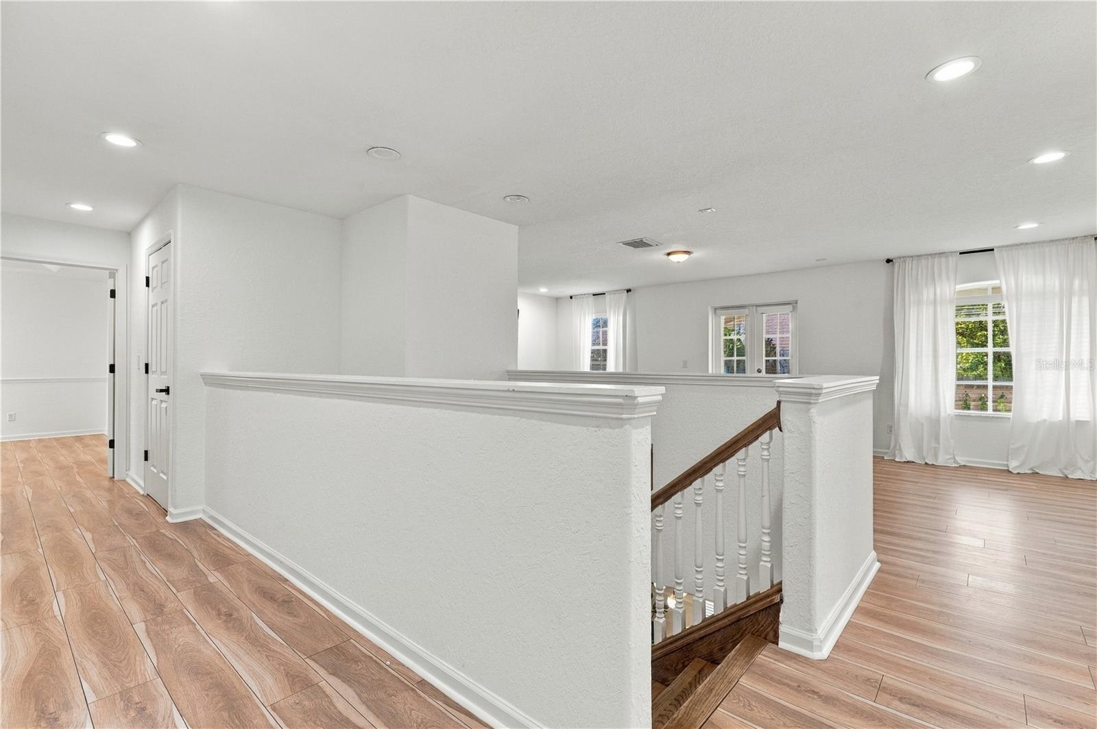 27245 ROSELING CT