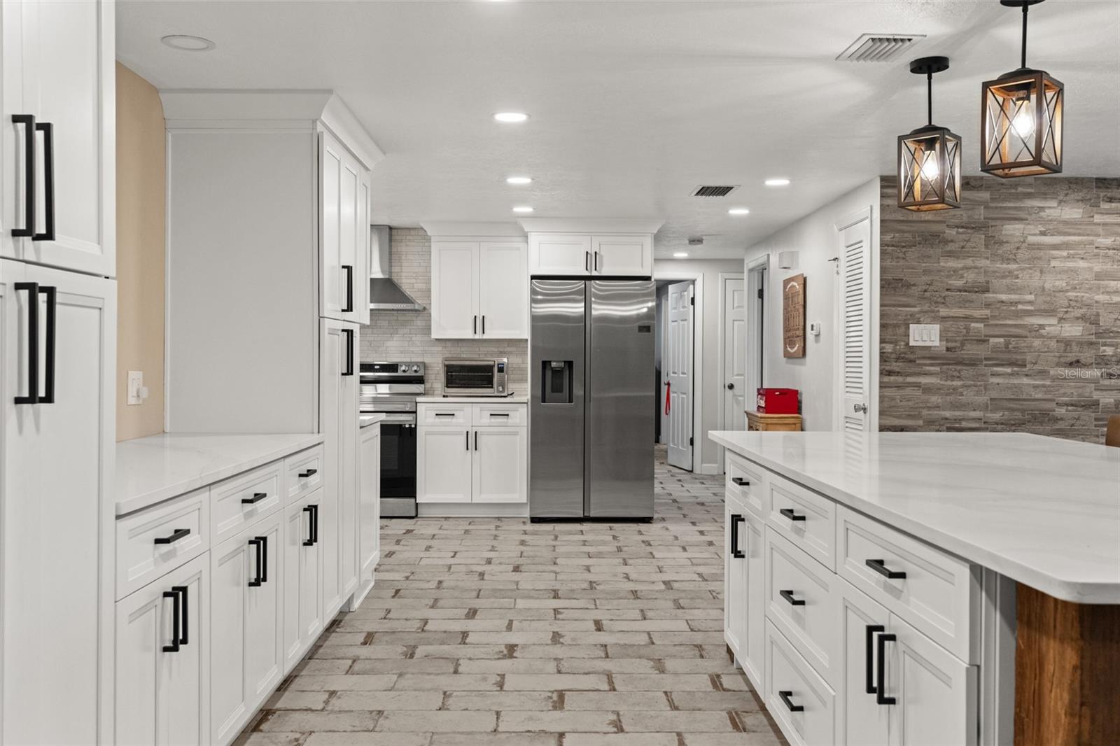 20319 PAINTER PL