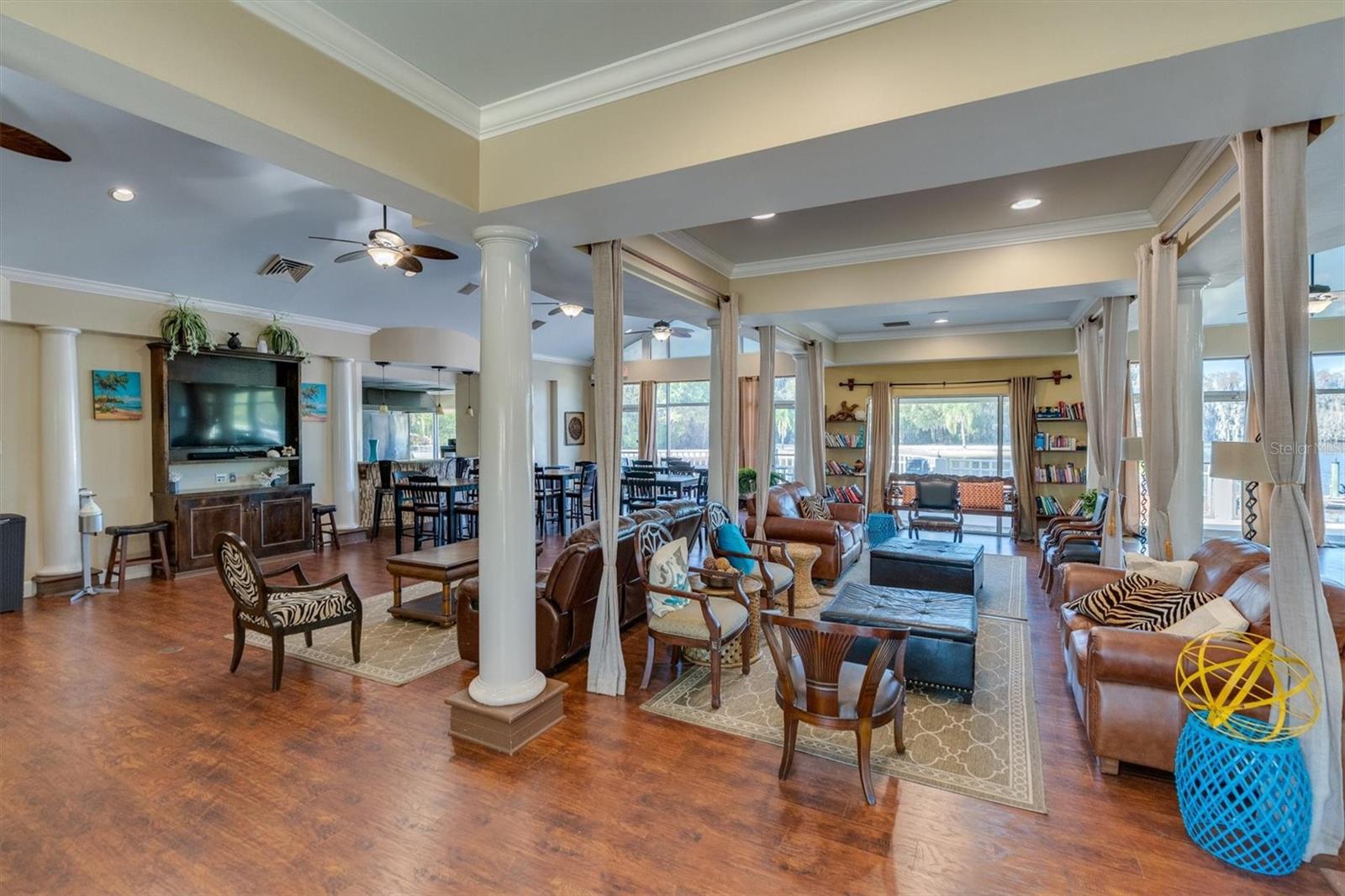 10436 CANARY ISLE DR
