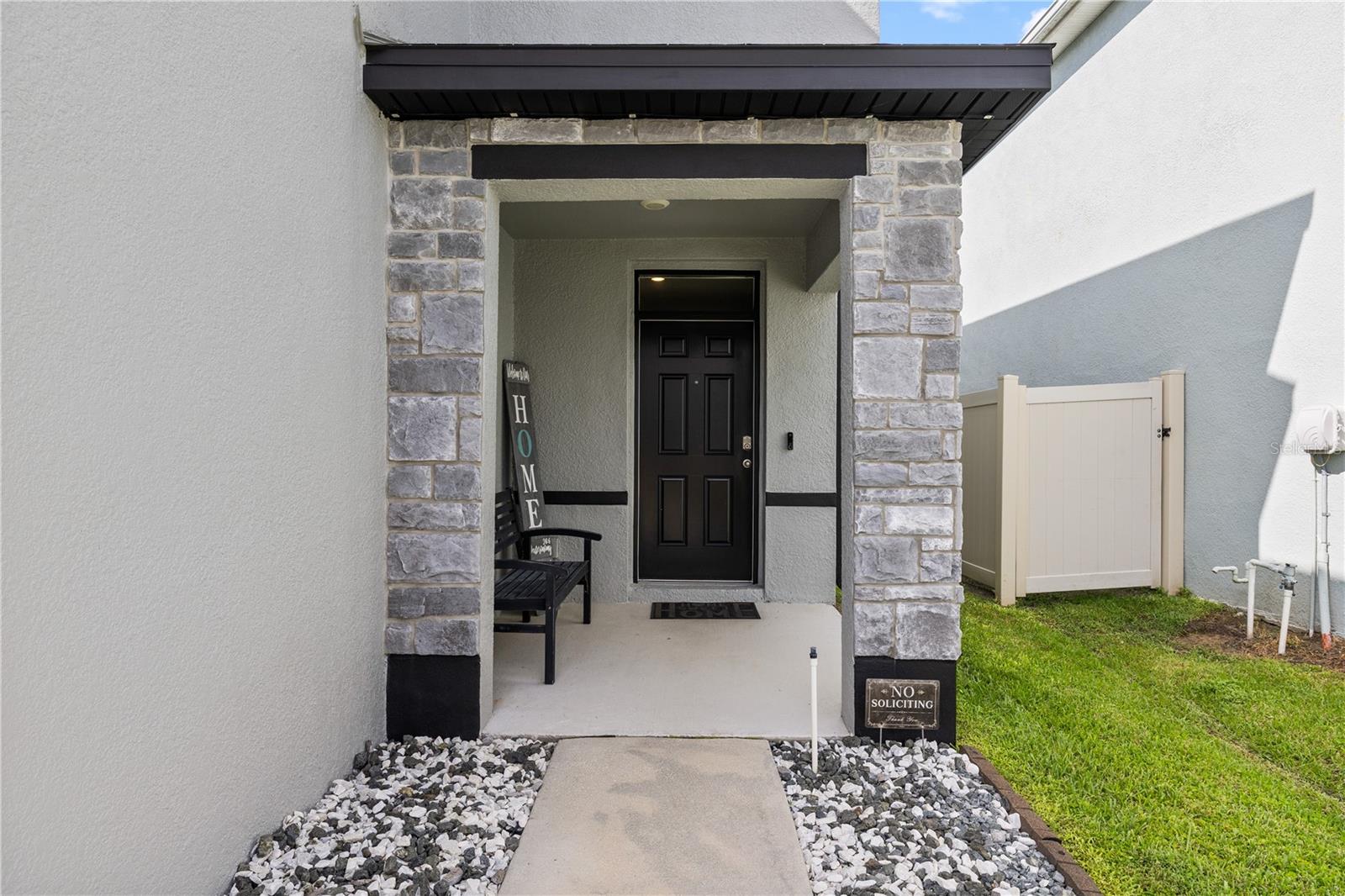 32688 CANYONLANDS DR