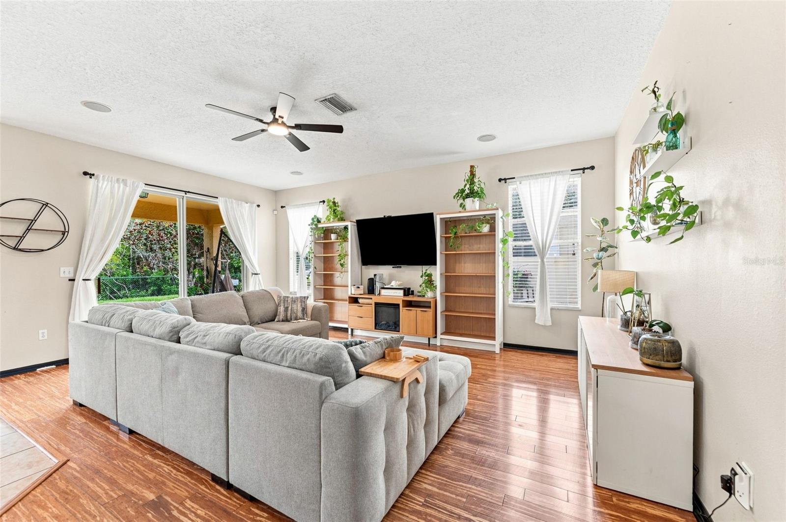 15731 CEDAR ELM TER