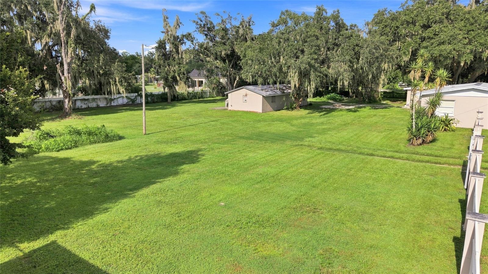 5106 THONOTOSASSA RD