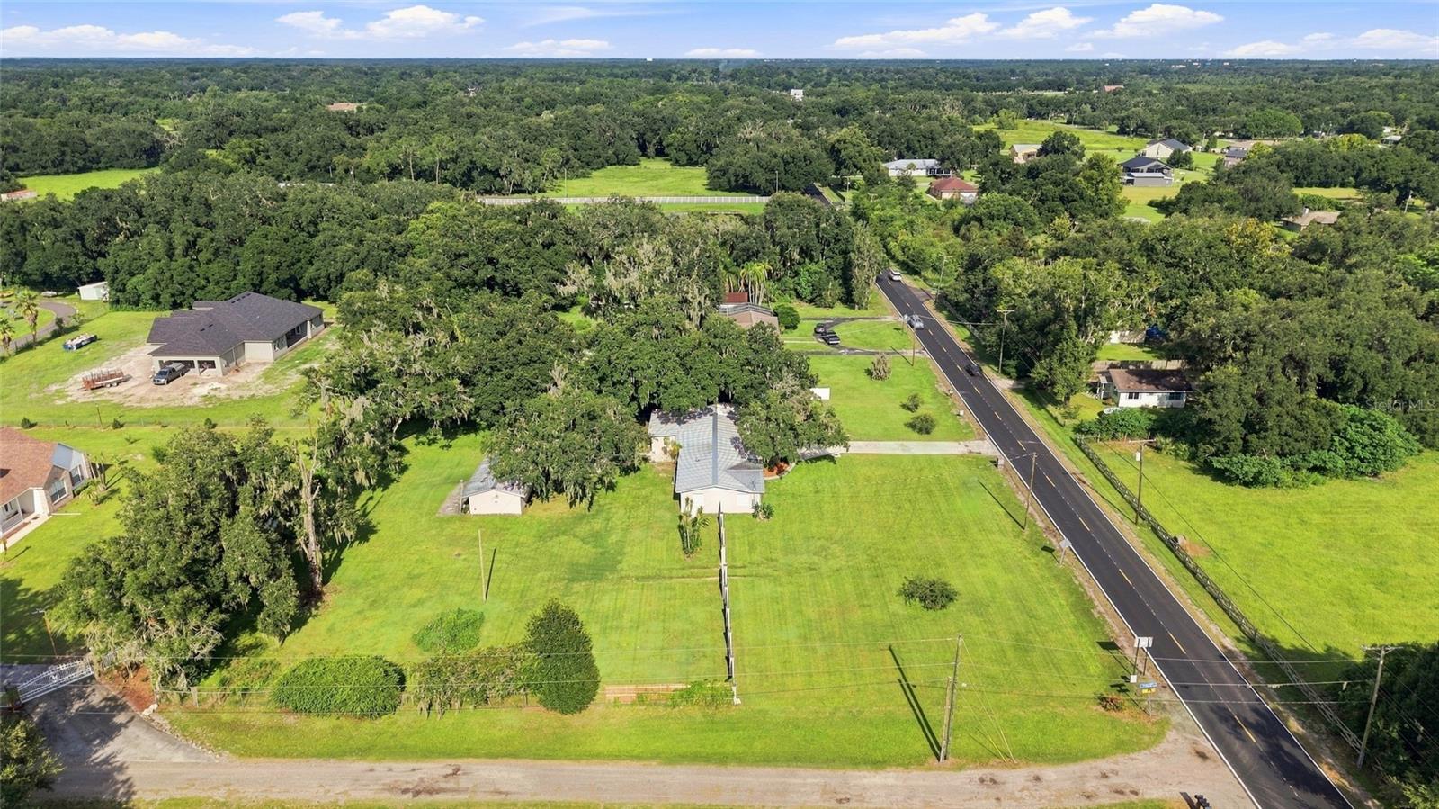 5106 THONOTOSASSA RD