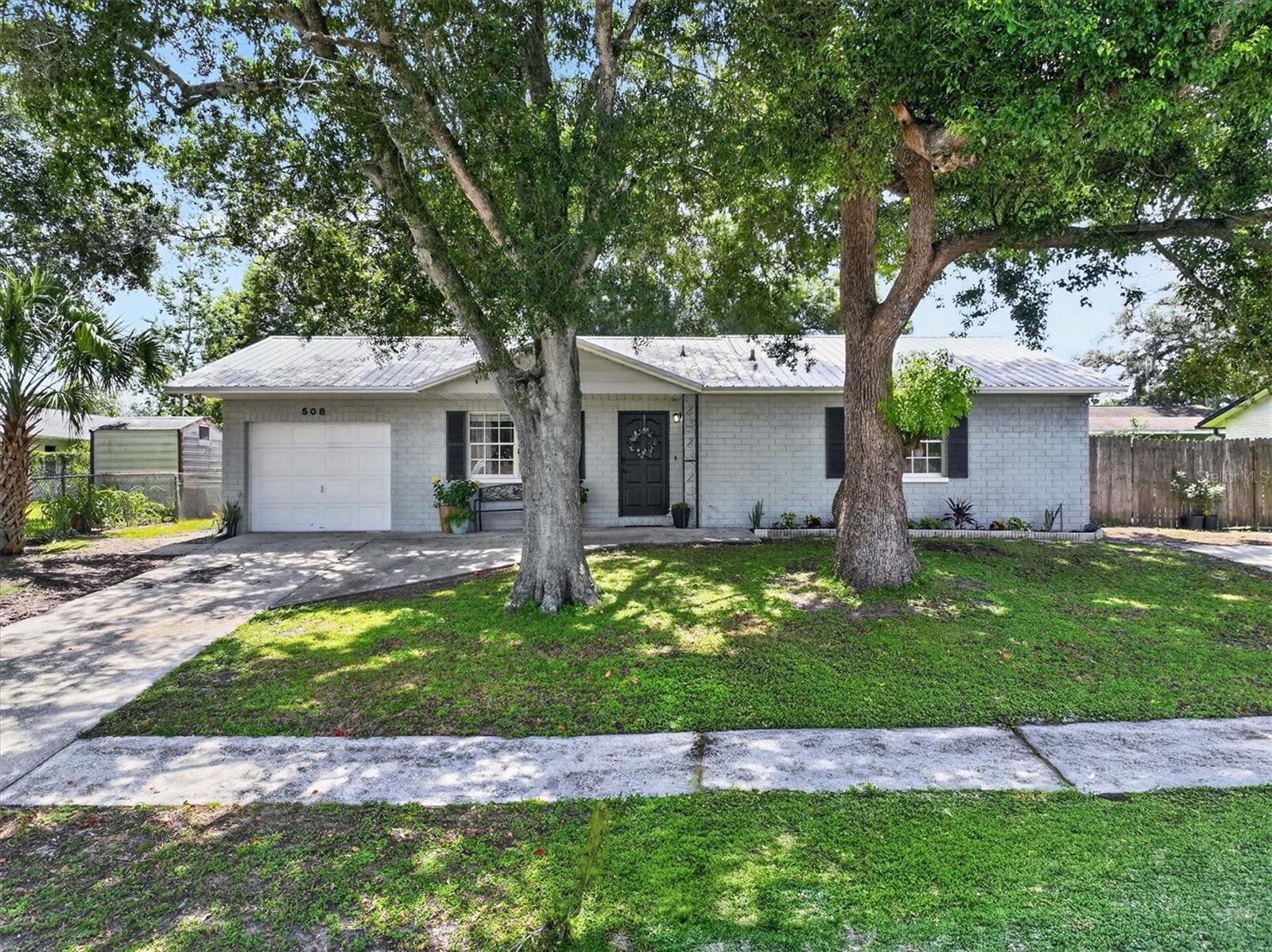 508 COCOPLUM DR