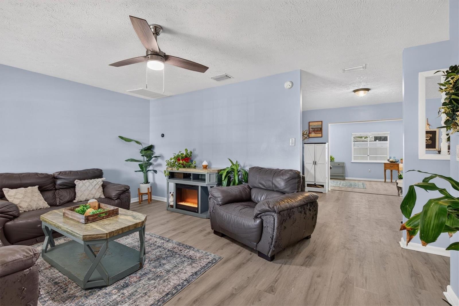 508 COCOPLUM DR
