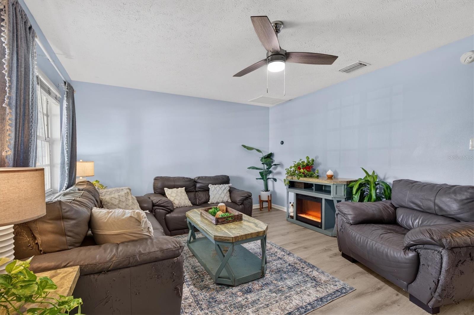 508 COCOPLUM DR