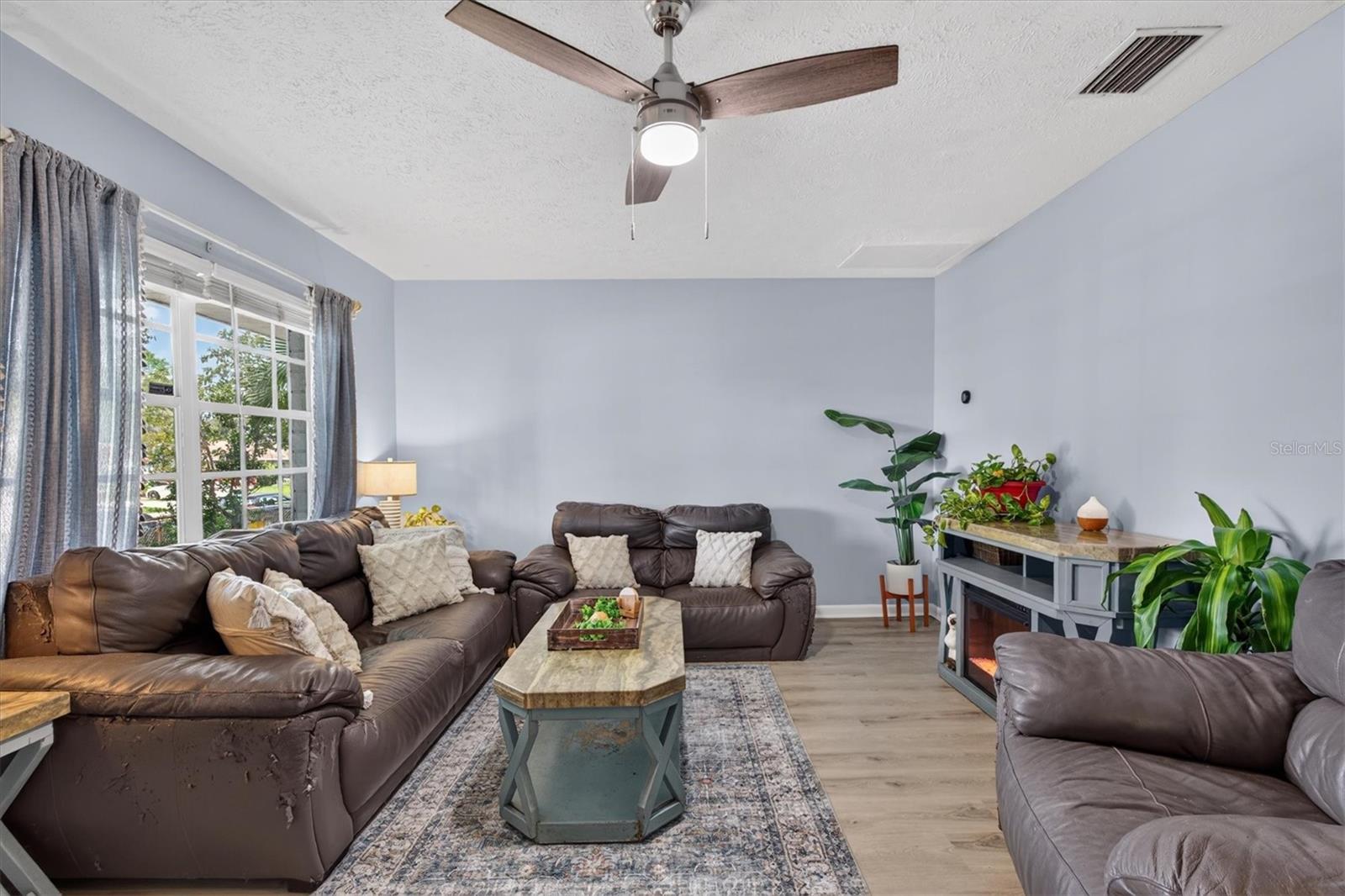 508 COCOPLUM DR