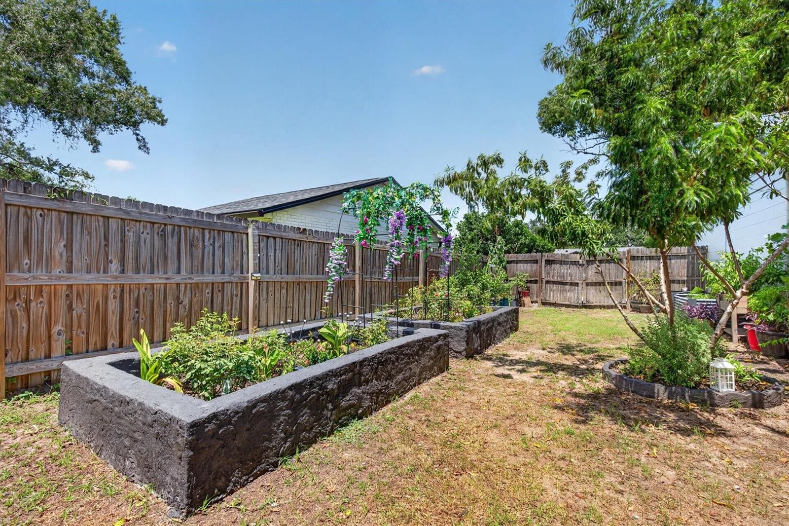 508 COCOPLUM DR