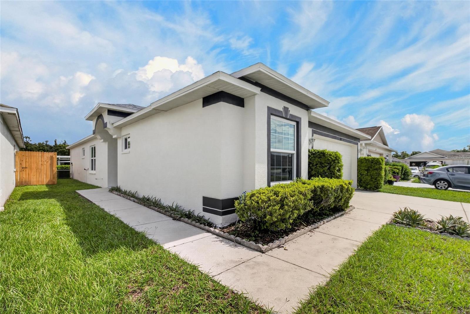 535 SCARLET MAPLE CT