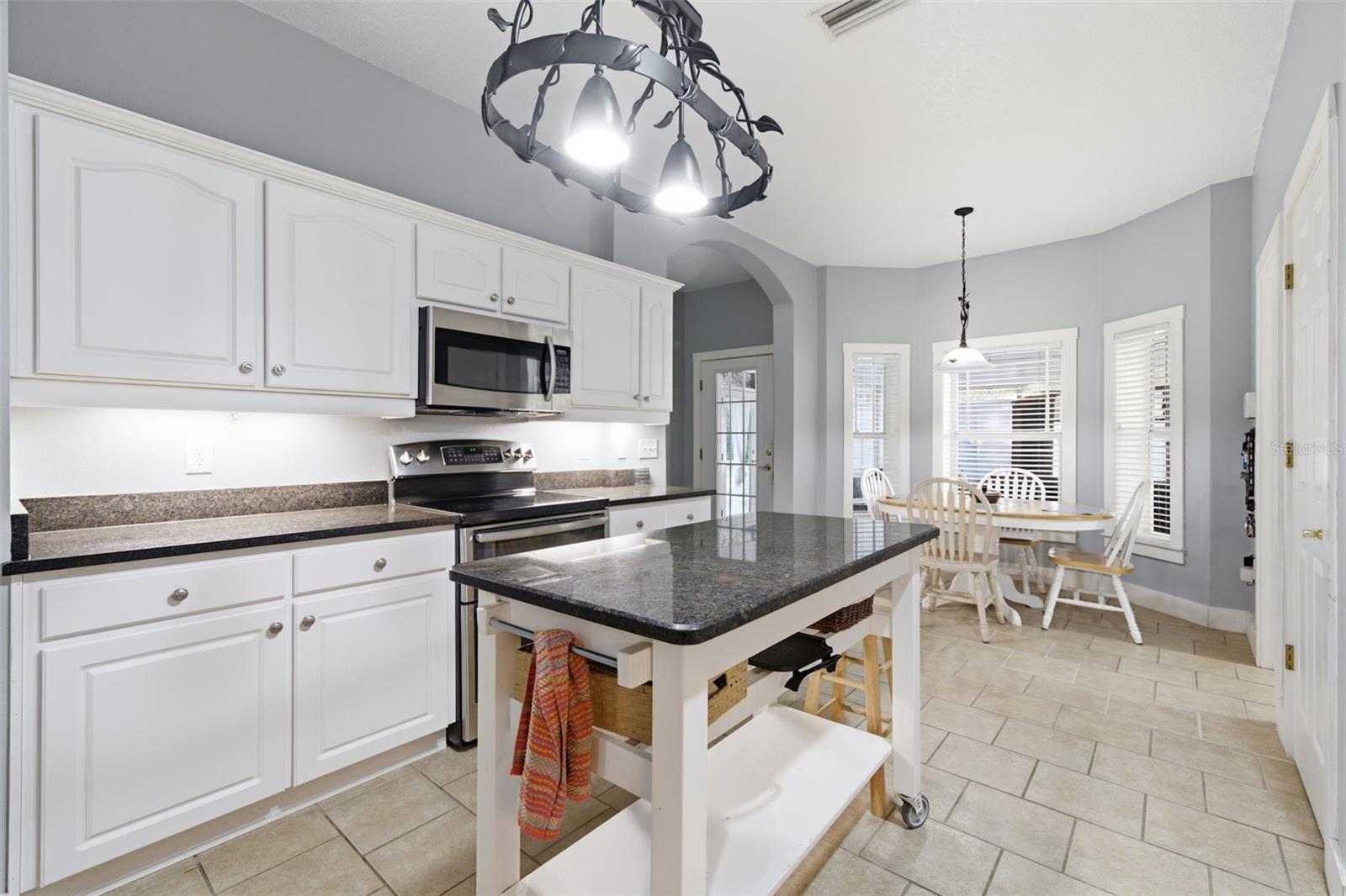 3407 FLAGSTAFF CIR