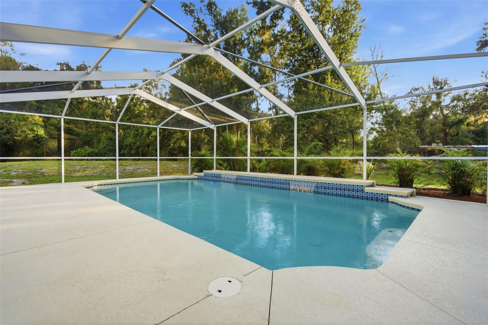 3407 FLAGSTAFF CIR