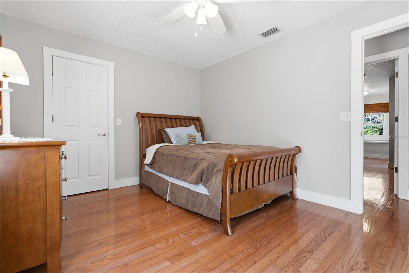 3407 FLAGSTAFF CIR