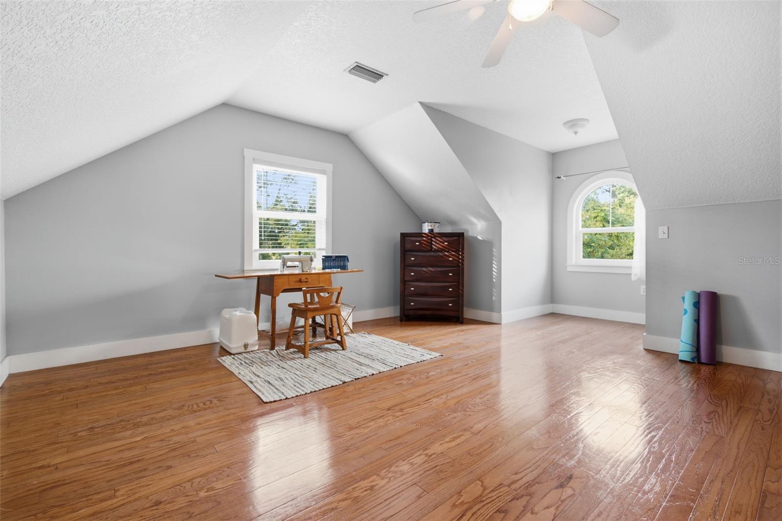 3407 FLAGSTAFF CIR