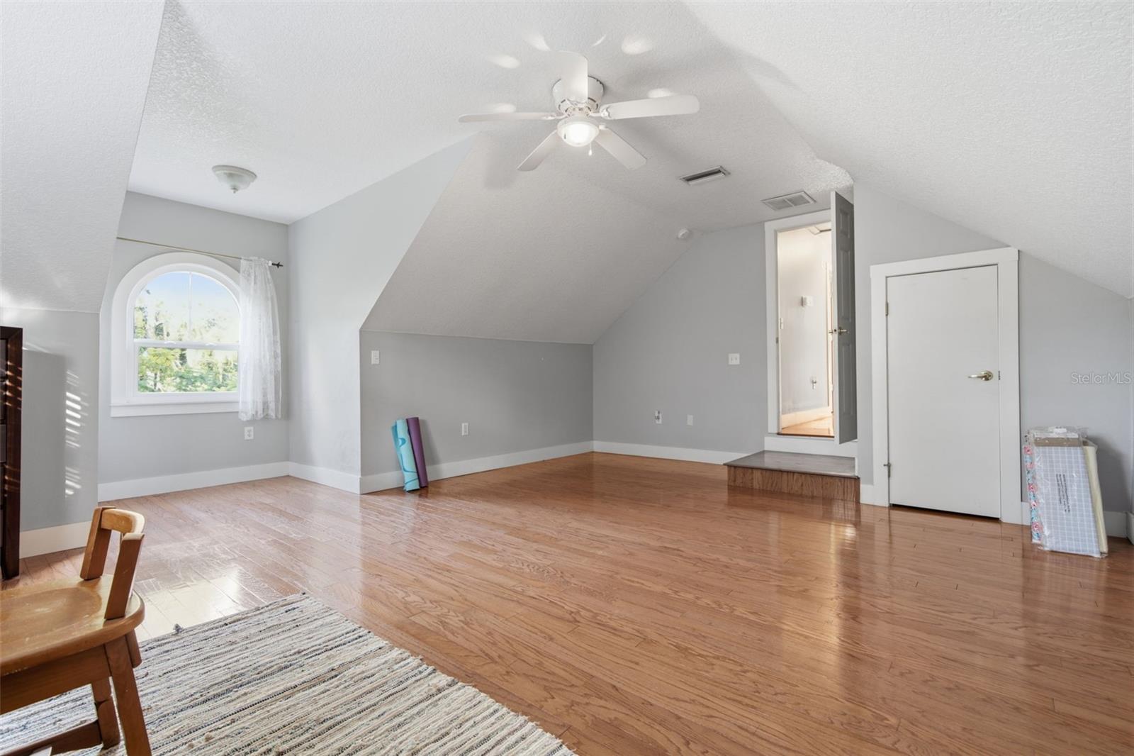 3407 FLAGSTAFF CIR