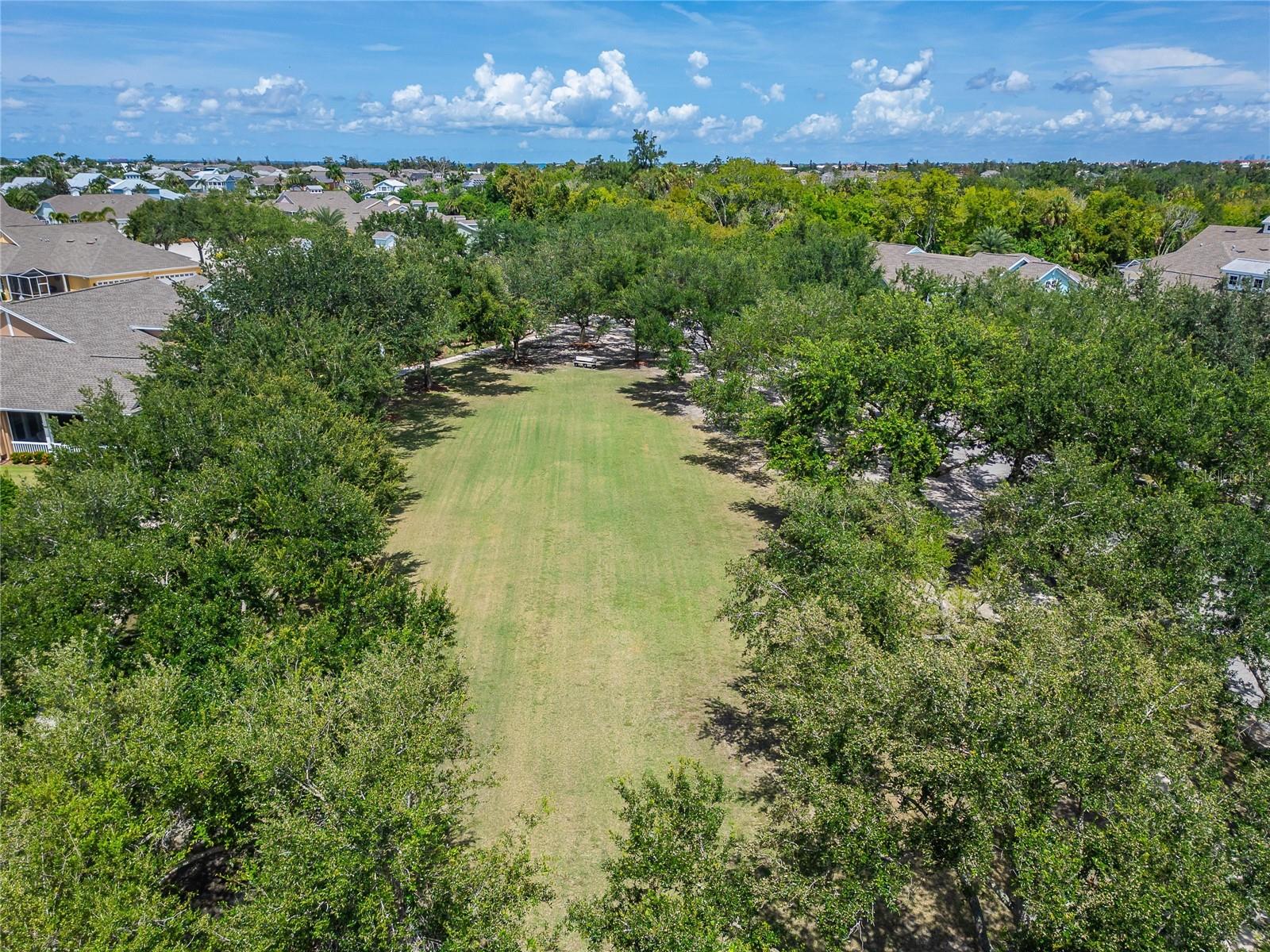5318 GOLDEN ISLES DR