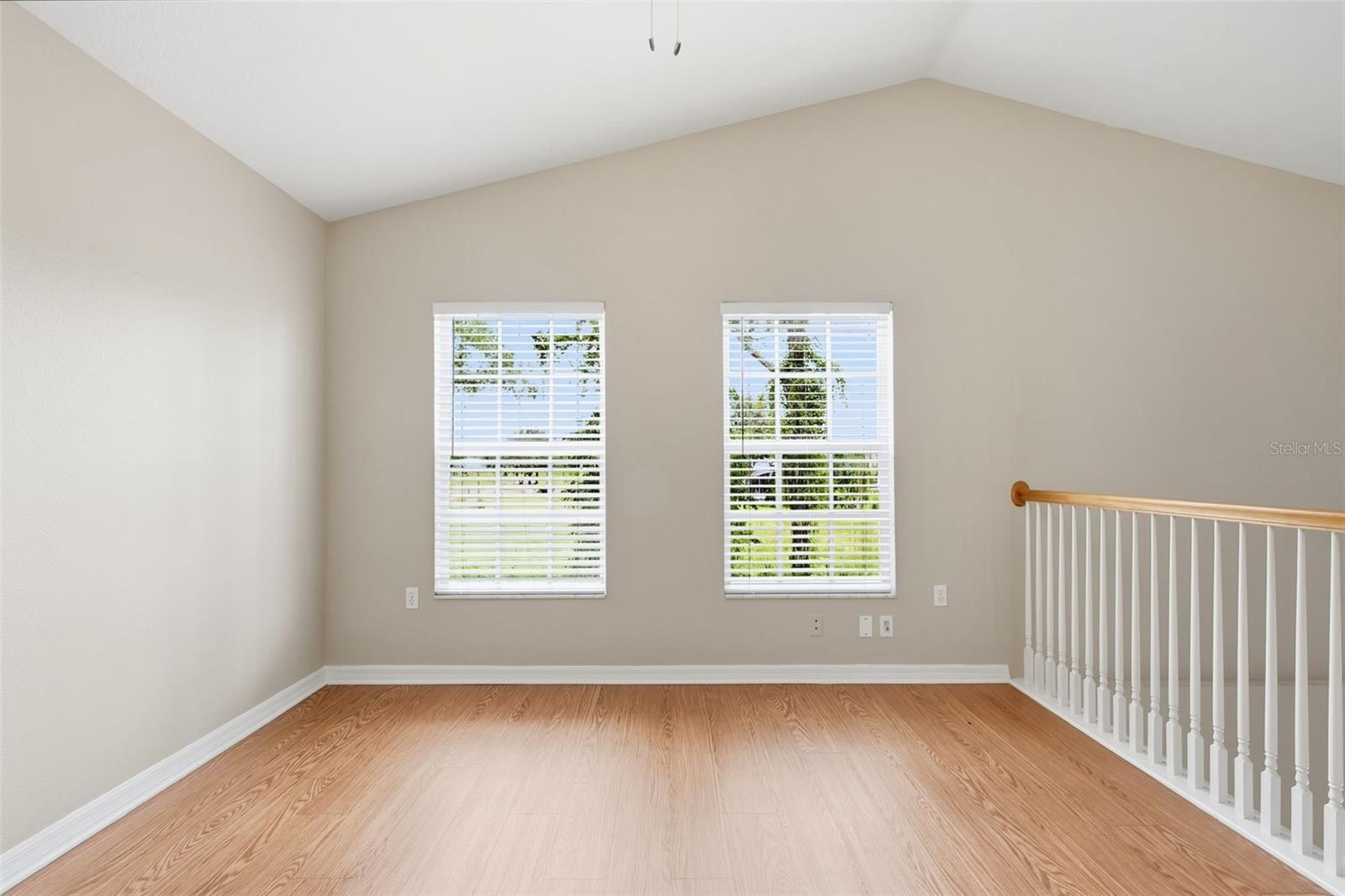 7444 MOORGATE CT