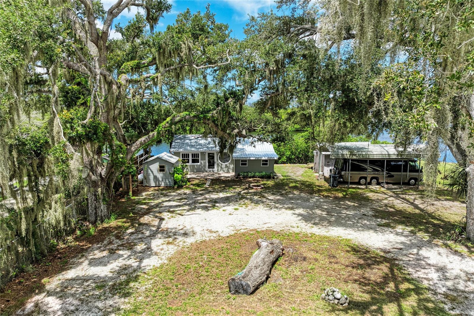 1609 SAFFOLD PARK DR