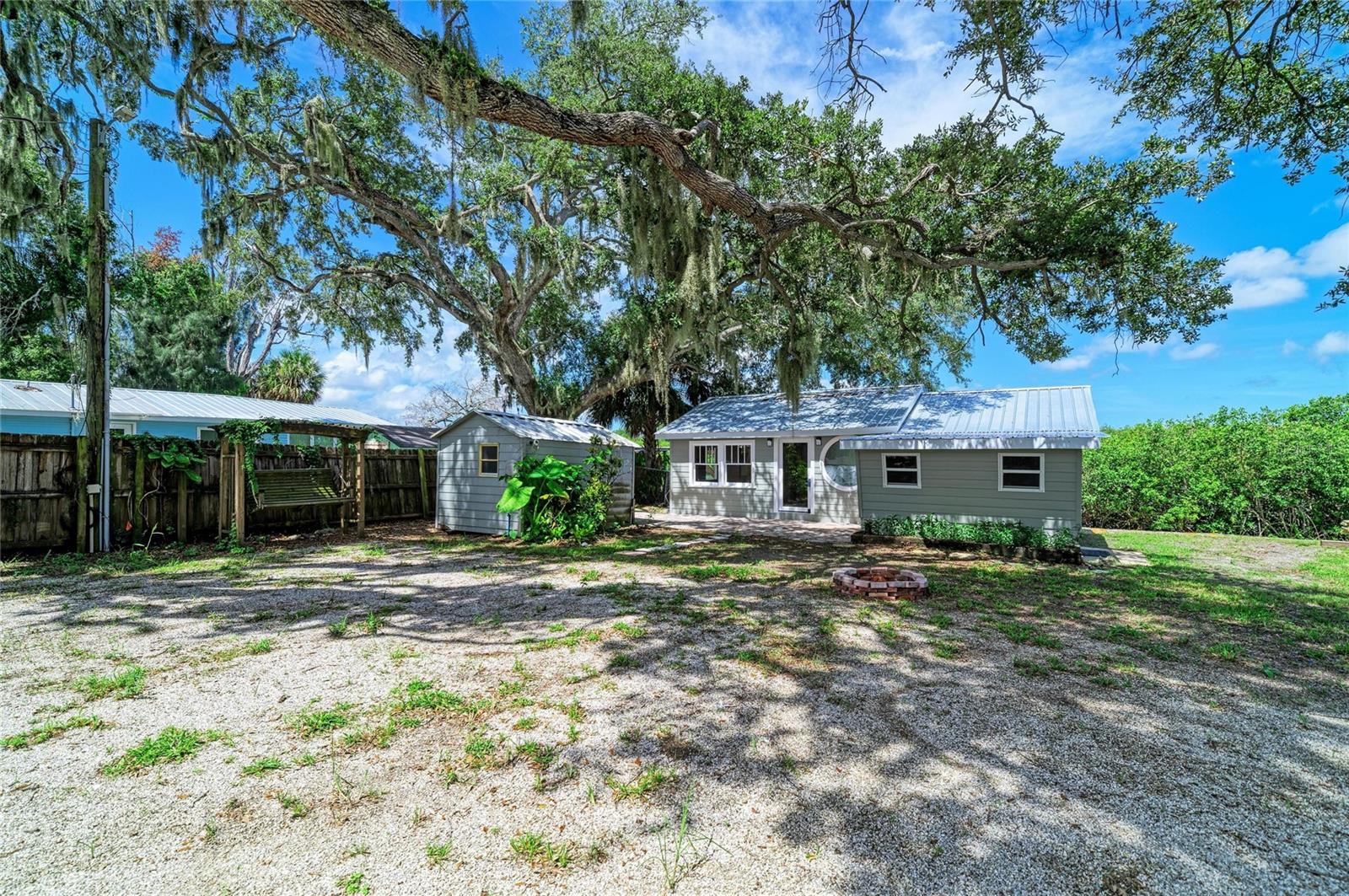 1609 SAFFOLD PARK DR