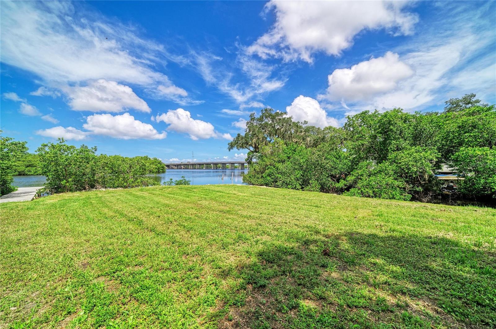 1609 SAFFOLD PARK DR
