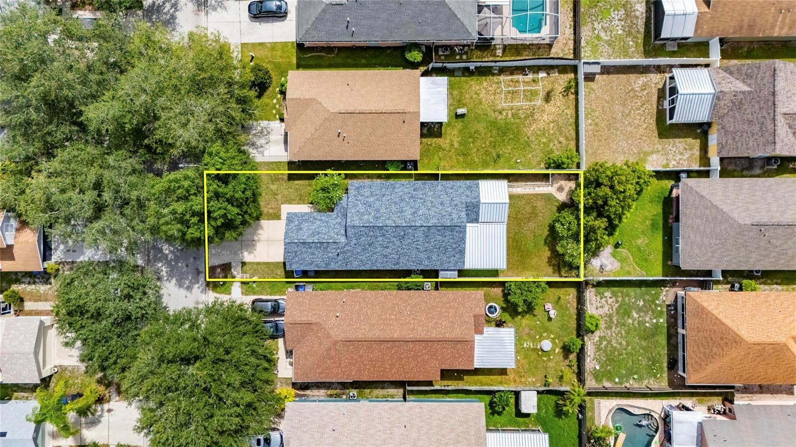 7629 DEVONBRIDGE GARDEN WAY
