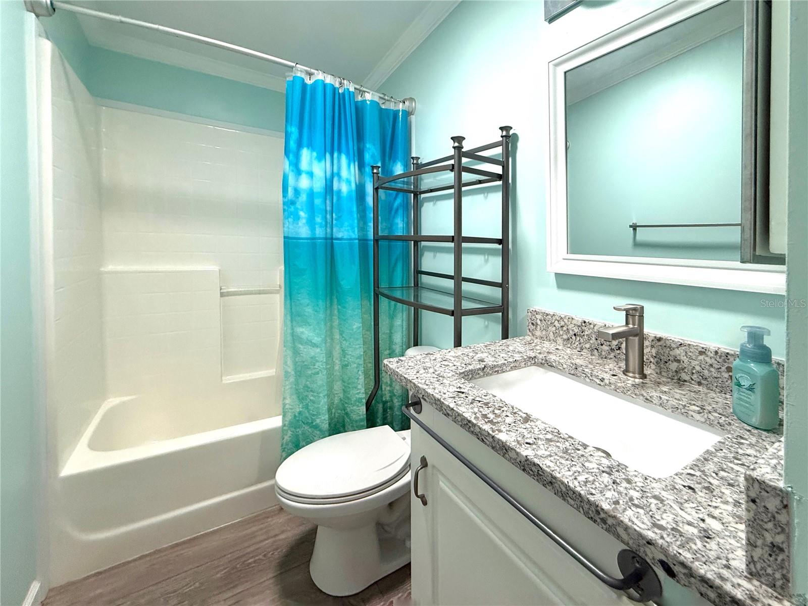 115 E SAINT ANNES CIR