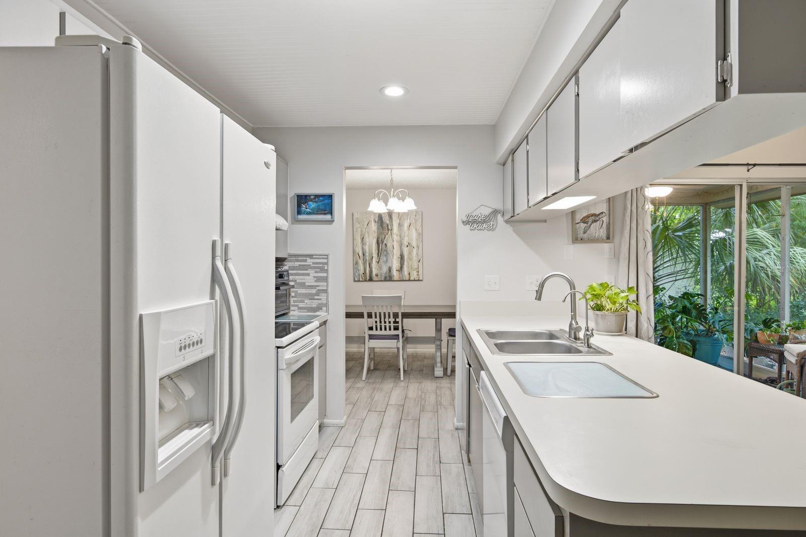 10624 ENCINO CT