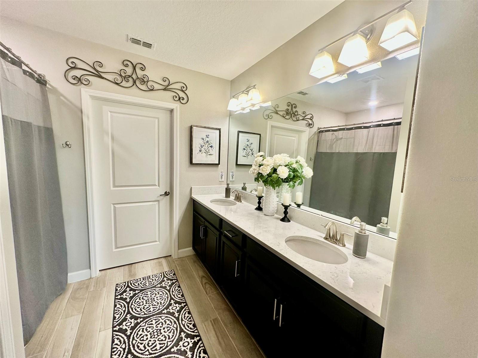10442 ECHO DOCK LOOP