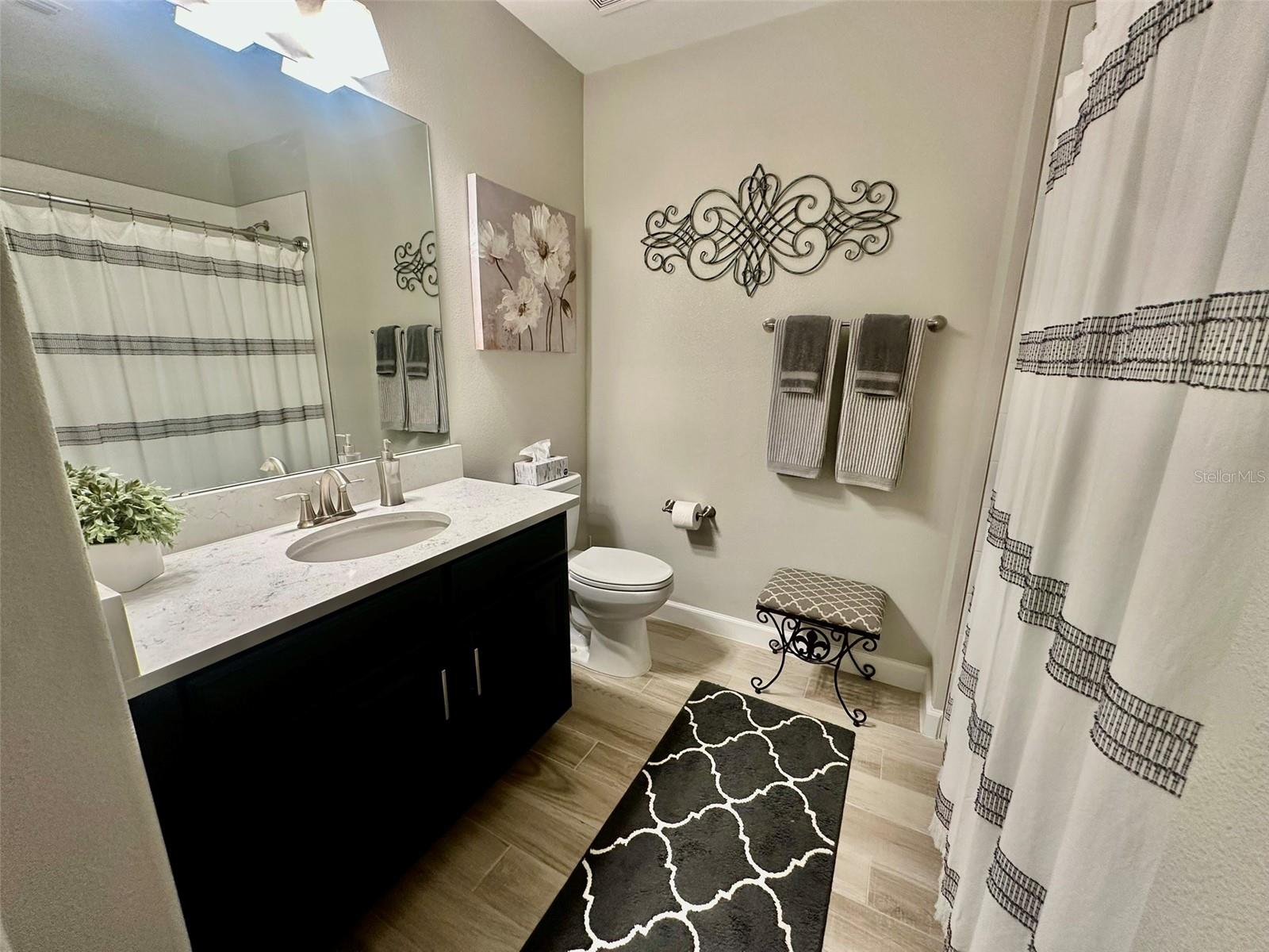 10442 ECHO DOCK LOOP