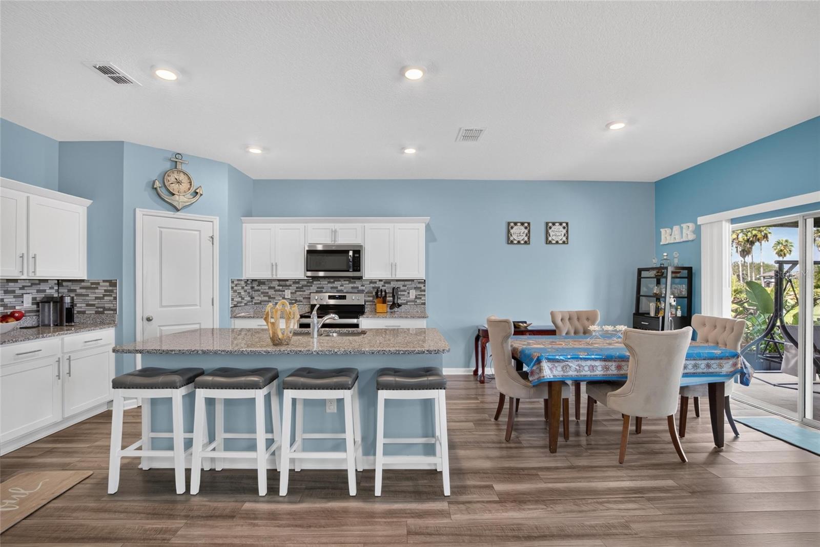 1325 ANCHOR BEND DR
