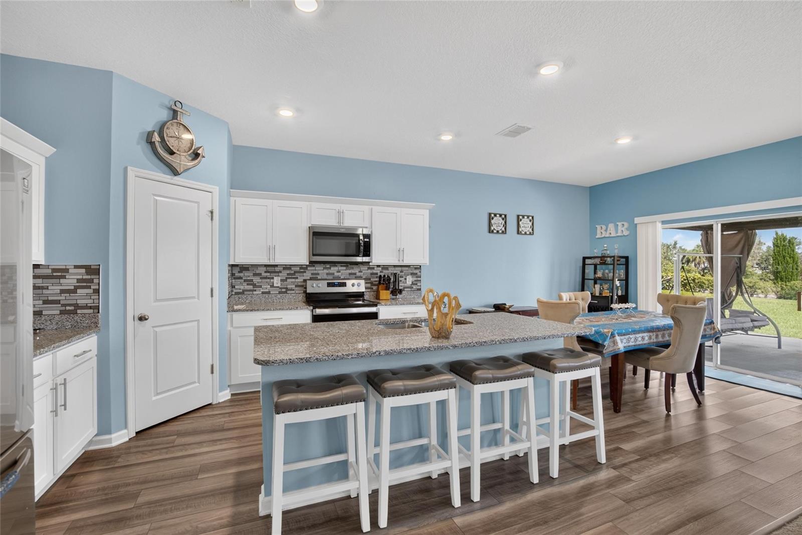 1325 ANCHOR BEND DR