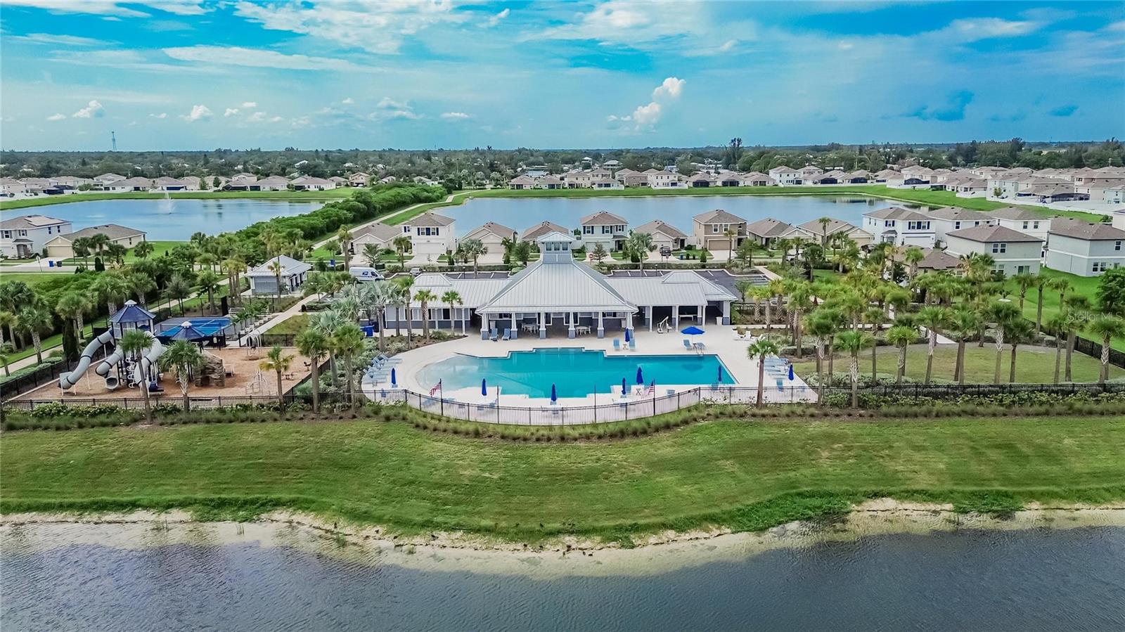 1325 ANCHOR BEND DR