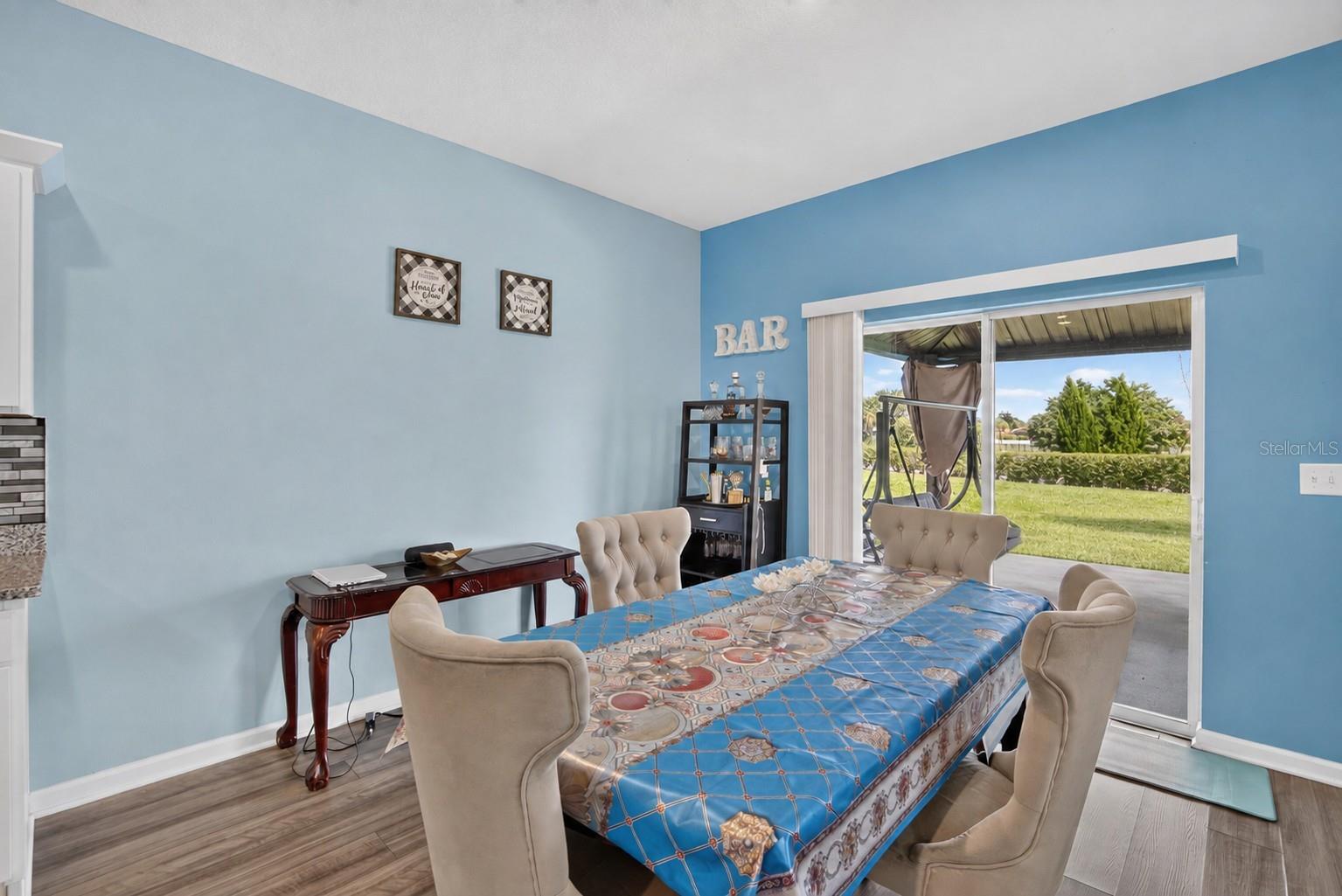 1325 ANCHOR BEND DR