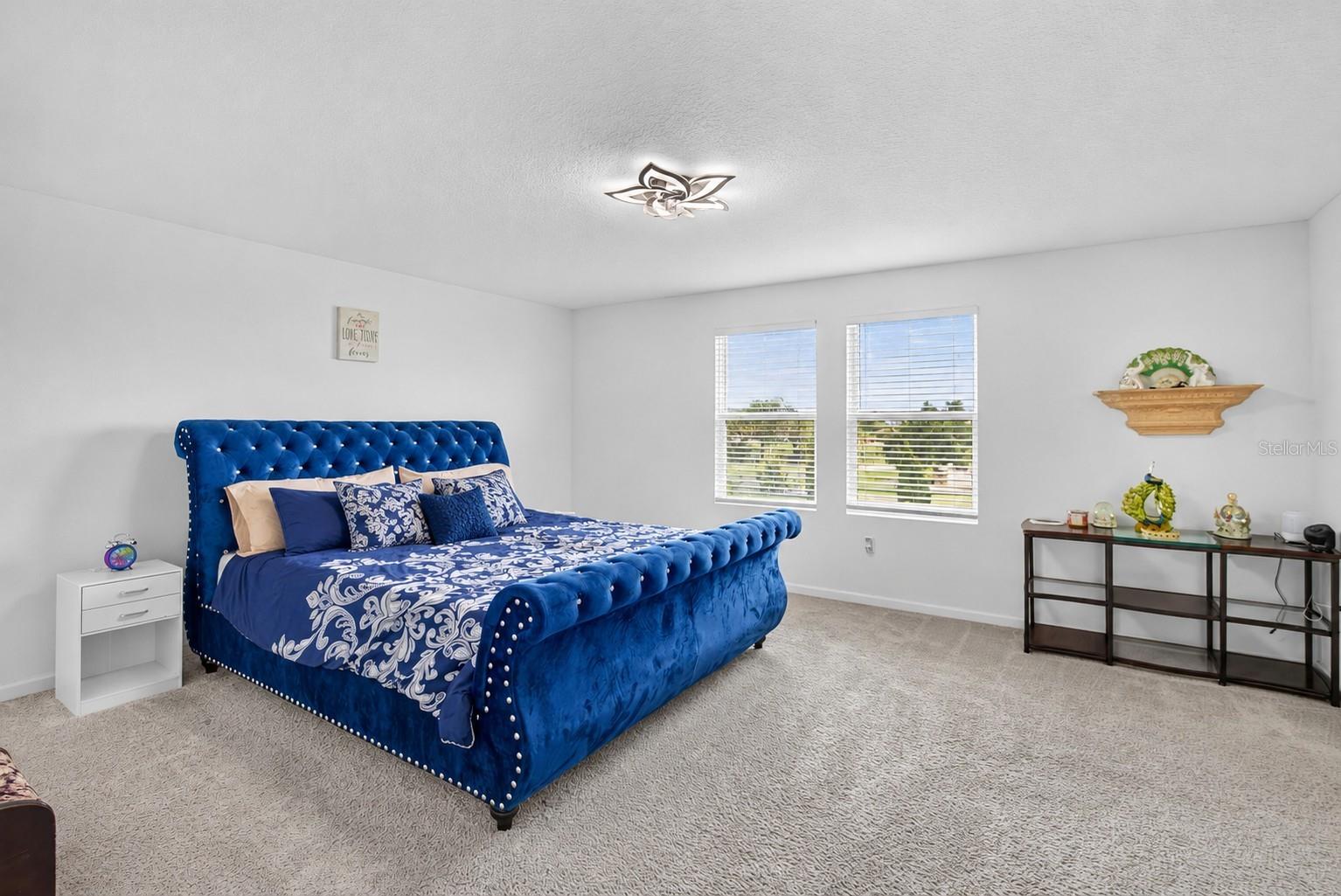 1325 ANCHOR BEND DR
