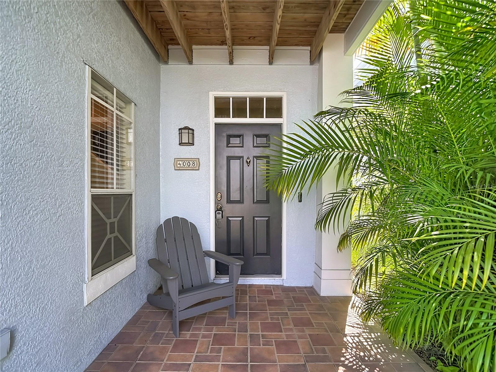 4008 BANGALOW PALM CT