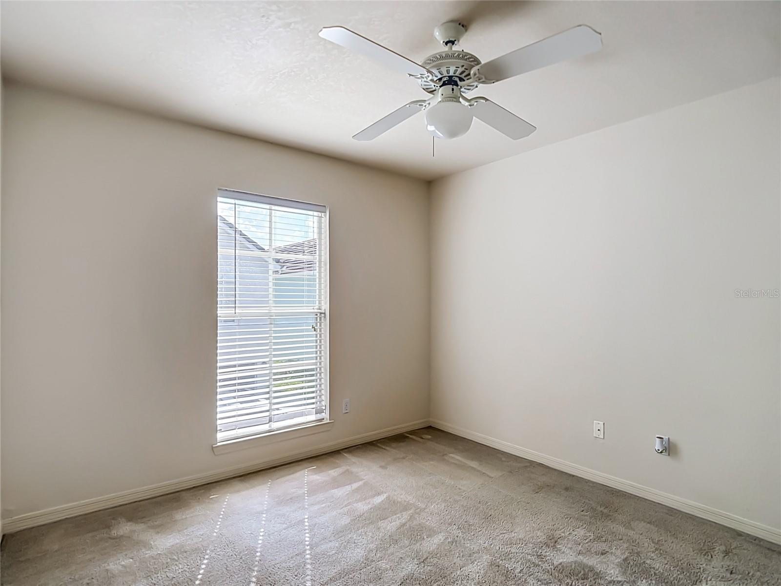 4008 BANGALOW PALM CT