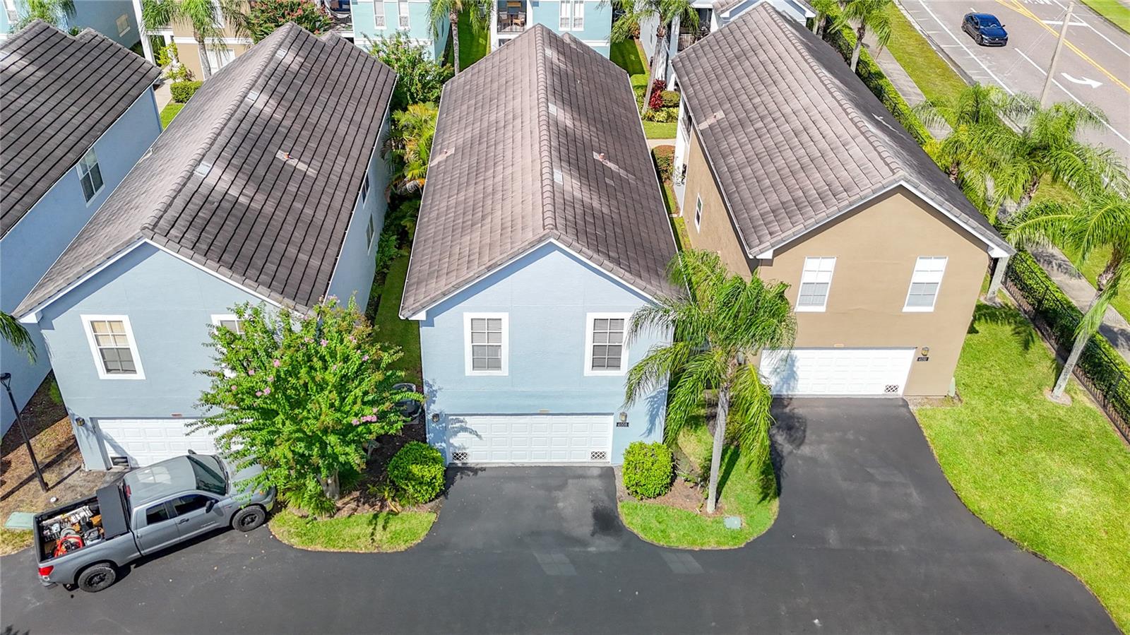 4008 BANGALOW PALM CT