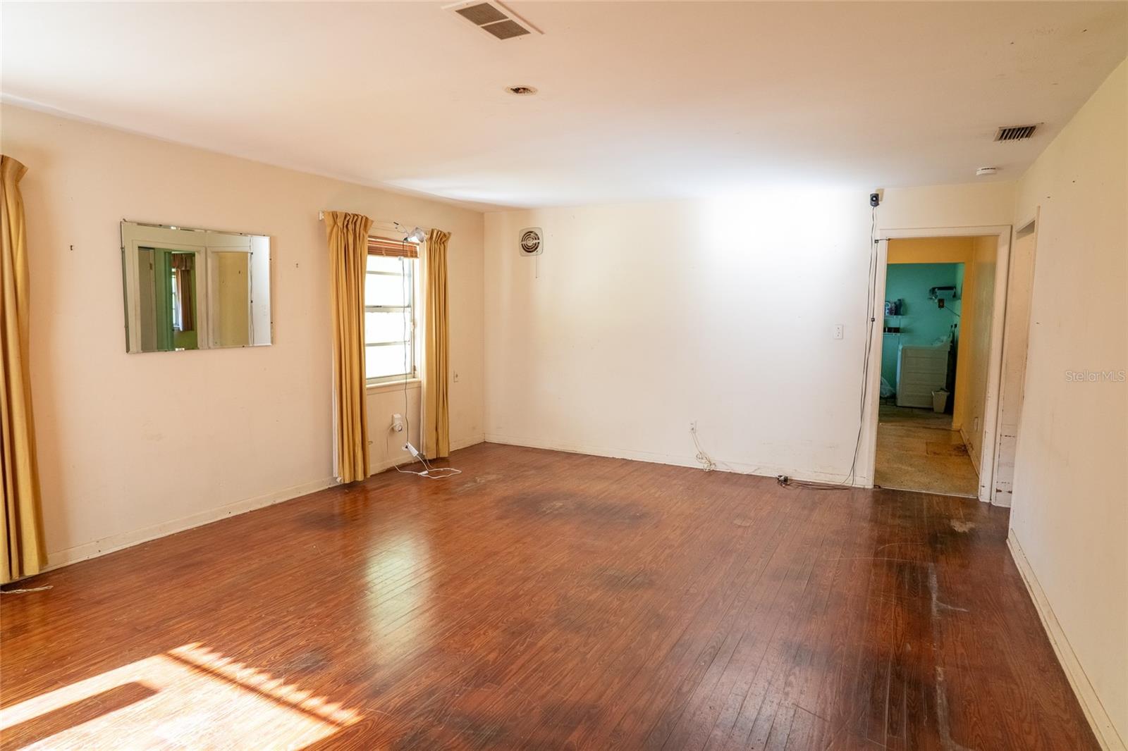 5151 DREXEL RD
