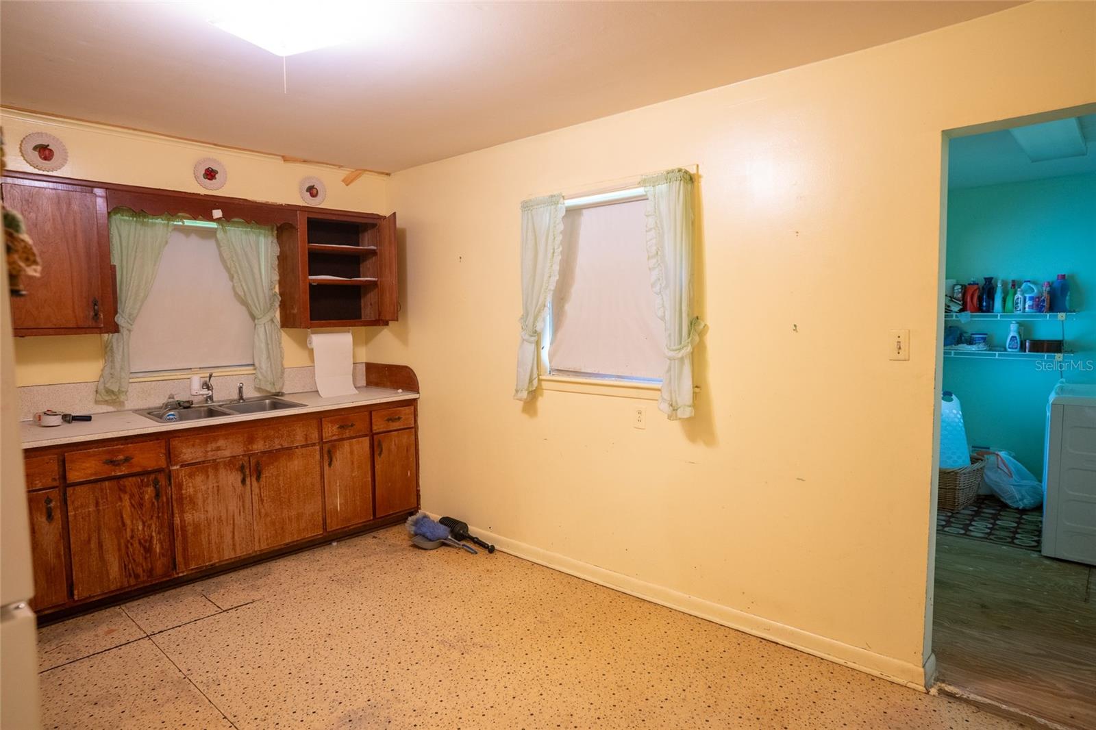 5151 DREXEL RD