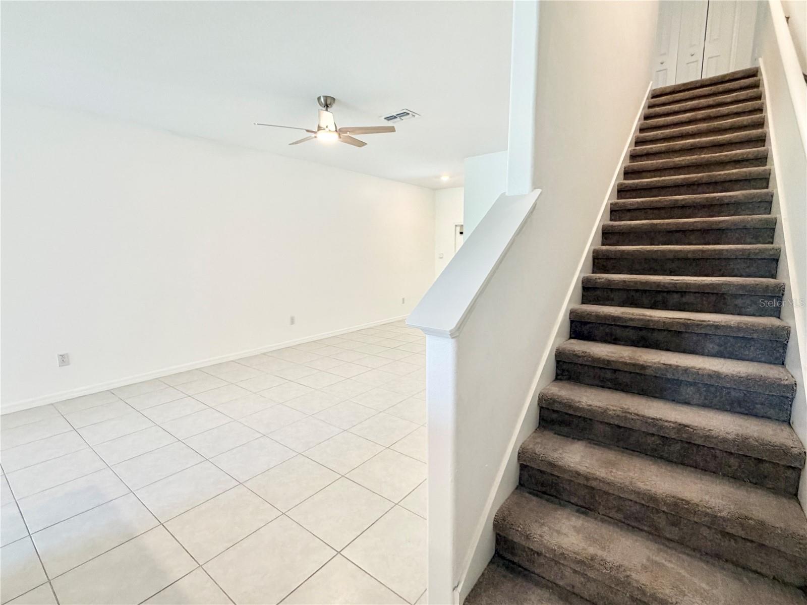 2578 CHARLAN CT