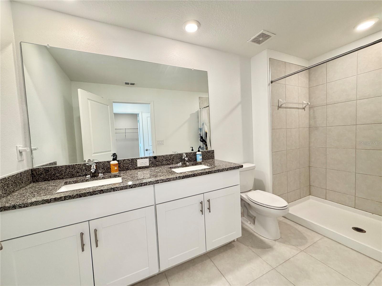 2578 CHARLAN CT