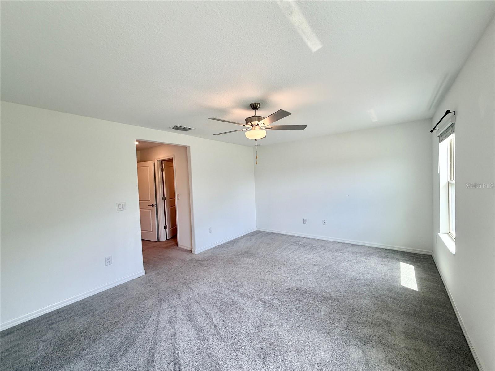 2578 CHARLAN CT