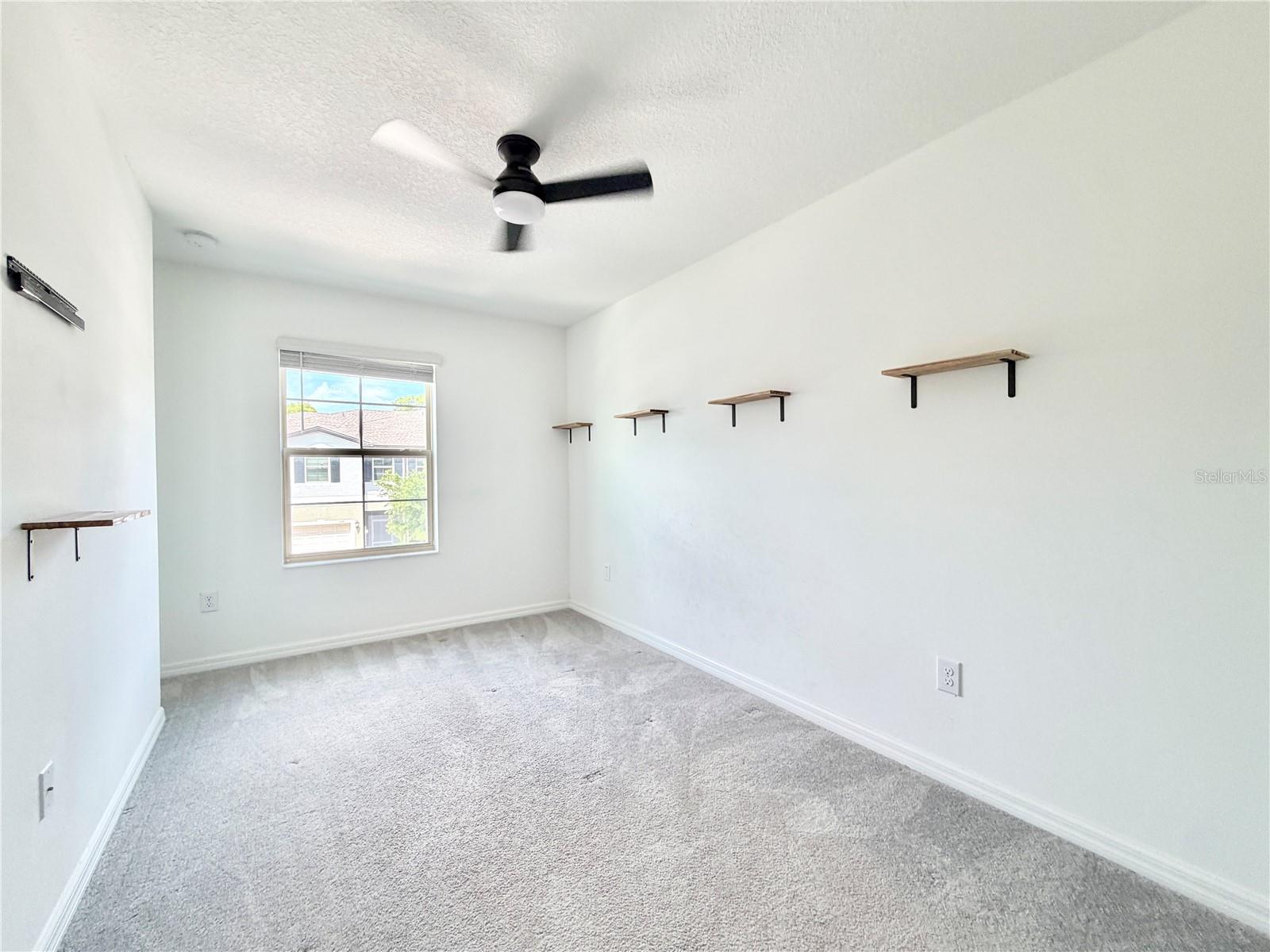 2578 CHARLAN CT