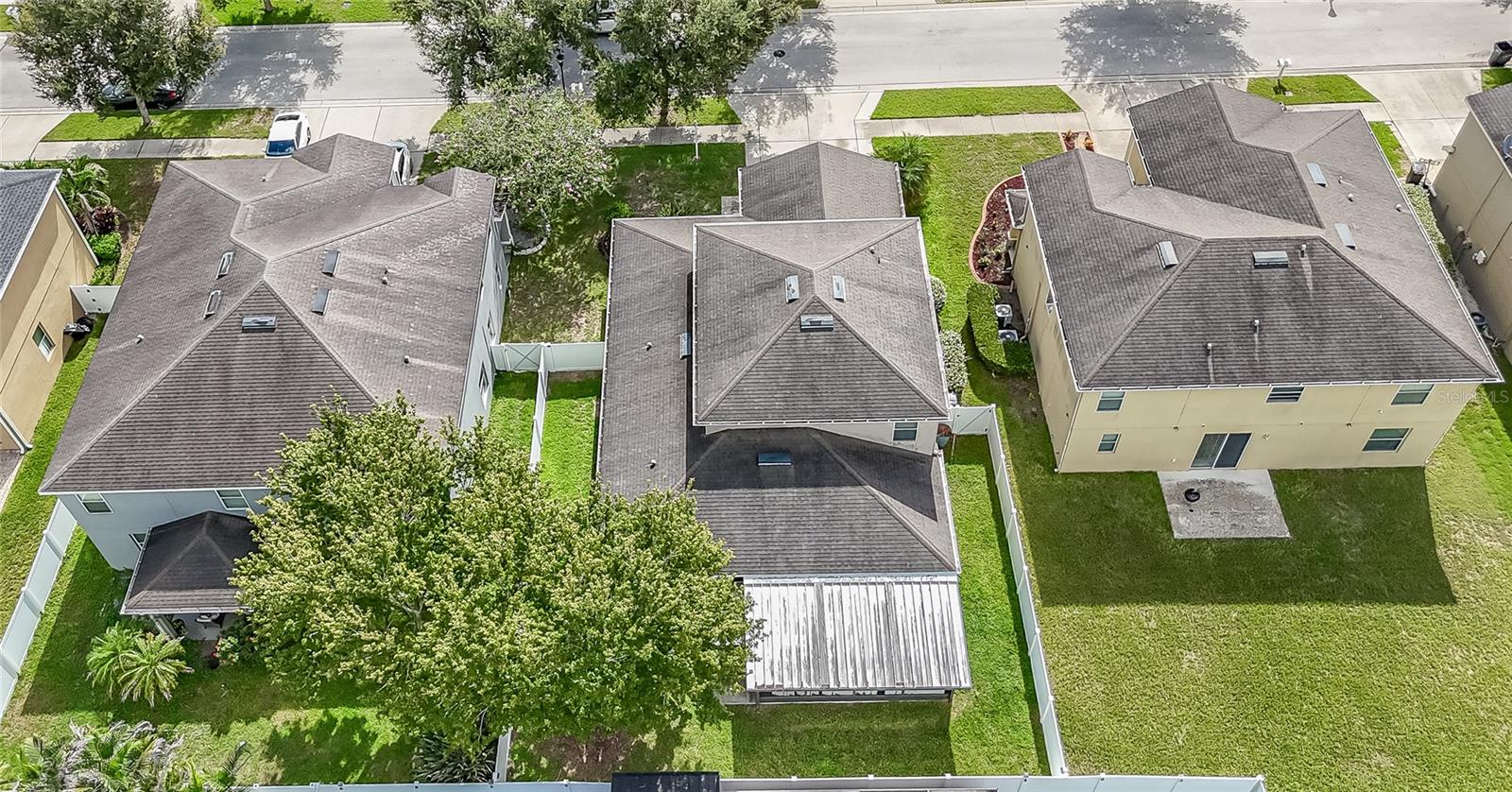 12226 FAIRLAWN DR