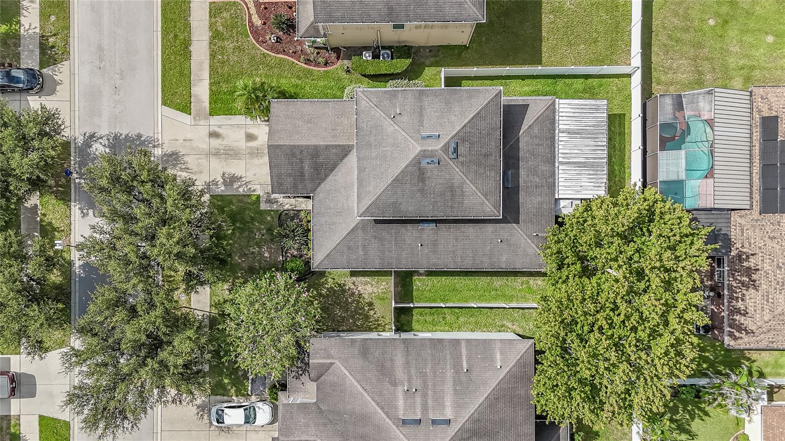12226 FAIRLAWN DR