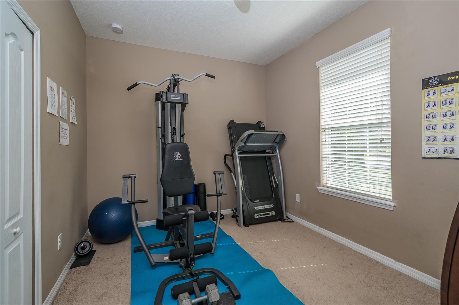12226 FAIRLAWN DR