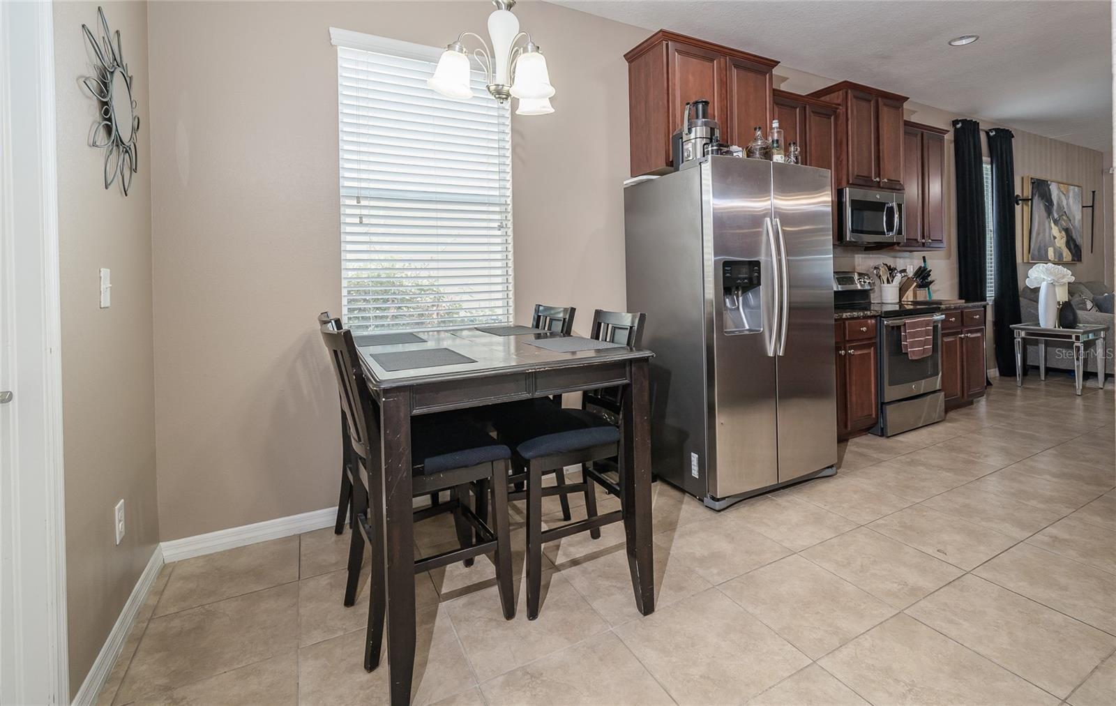 12226 FAIRLAWN DR