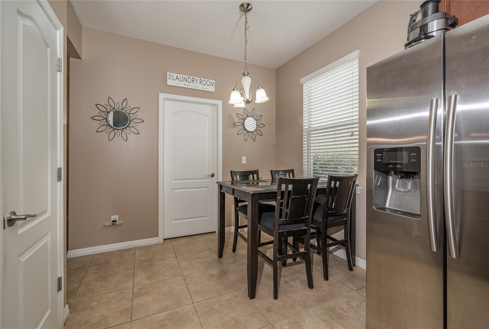 12226 FAIRLAWN DR